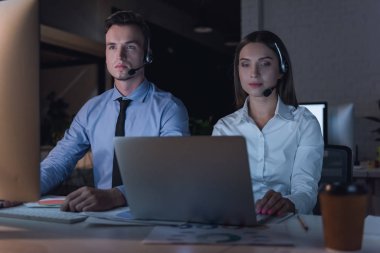 çalışan iş adamları