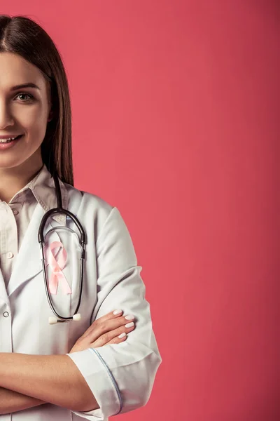 Mujer contra el cáncer de mama — Foto de Stock