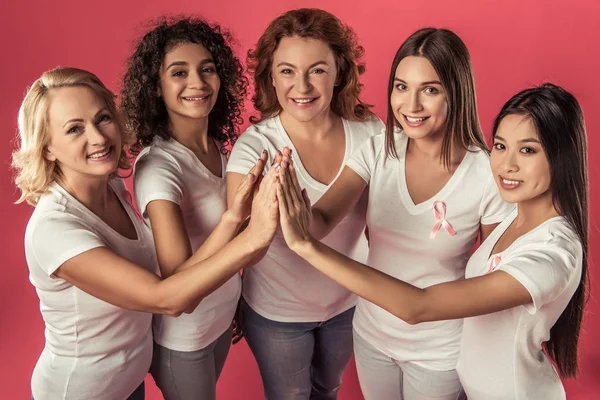 Mujeres contra el cáncer de mama — Foto de Stock