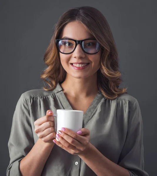 Attractive young businesswoman — Stock Photo, Image