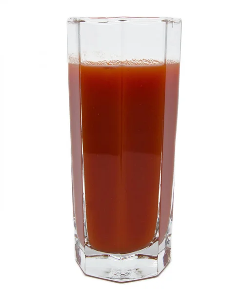 Vidro de suco de tomate fresco isolado — Fotografia de Stock