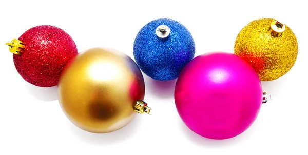 Sammlung von perfekten Farben Weihnachtskugeln isoliert — Stockfoto