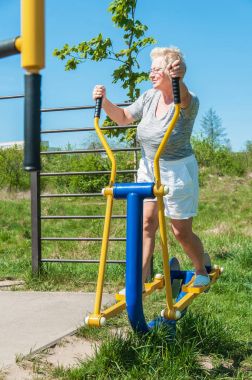 Kadın kıdemli simulator açık ile