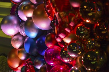 Grup rengarenk Noel Alevleri 