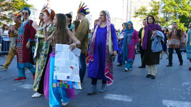 Karnaval alayı sahne.