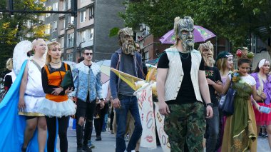 Karnaval alayı sahne.