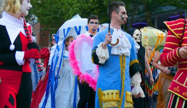 Karnaval alayı sahne.