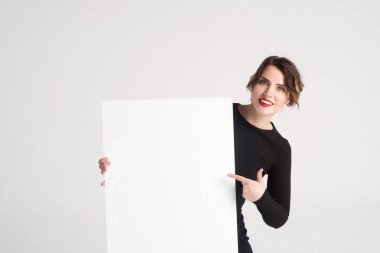  Güzel kız tanıtır