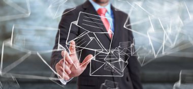 El yazması parmağıyla kişi simgesi dokunmadan işadamı