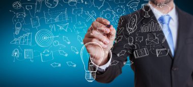 El yazması proje sunumu kalemle çizim işadamı