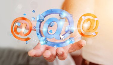 3D render e-posta simgesi elinde tutan işadamı