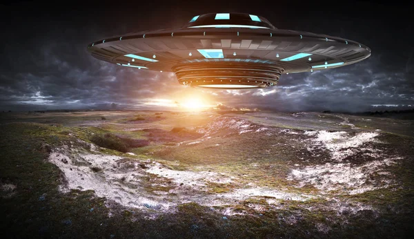 UFO εισβολή στον πλανήτη γη landascape 3d rendering — Φωτογραφία Αρχείου