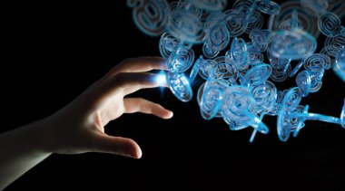 Sörf için dijital ilgi mavi küre kullanarak işkadını Inter