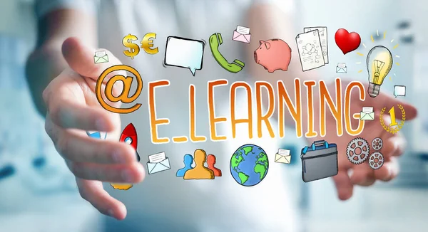 Empresario sosteniendo presentación de e-learning dibujada a mano —  Fotos de Stock