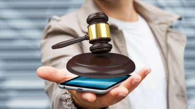 İşadamı adalet çekiç 3d render ile