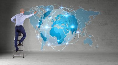 Bir duvar 3d re dijital planet earth arabirimini kullanarak iş adamı