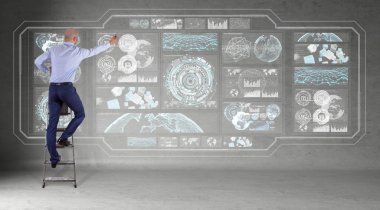 Bir duvara 3d render grafik ekranlar arabirimini kullanarak iş adamı