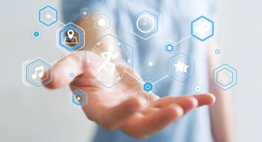 Genç adam onun performansları kontrol etmek için çalışan uygulama kullanarak 3d