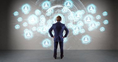 Üzerinde bir duvar 3d renderin sosyal ağ arabirimini kullanarak iş adamı