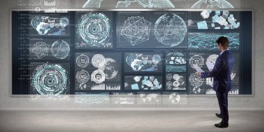 Üzerinde bir kurulu 3d renderin grafik ekranlar arabirimini kullanarak iş adamı