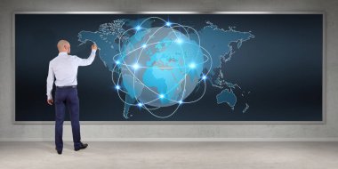 Yönetim Kurulu 3d r üzerinde dijital planet earth arabirimini kullanarak iş adamı