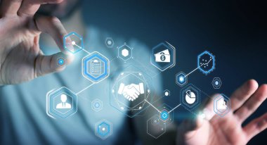 Ortaklık iş için dijital sunum kullanarak iş adamı 