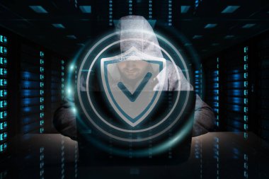 Bir bilgisayar ile kişisel verileri bilgilere erişim hacker 3d