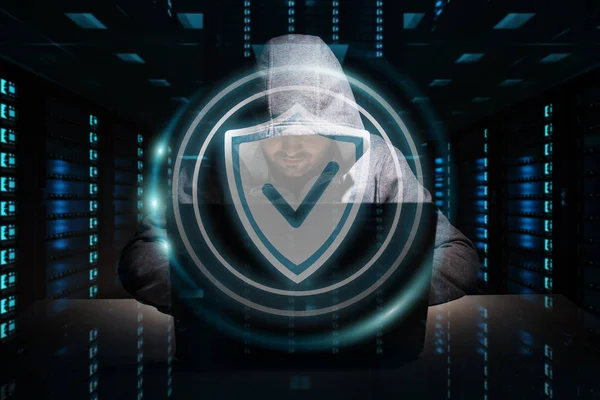 Bir bilgisayar ile kişisel verileri bilgilere erişim hacker 3d