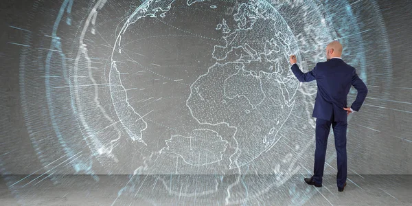 Bir duvar 3d re dijital planet earth arabirimini kullanarak iş adamı