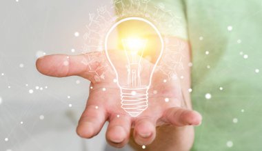 Yenilenebilir çevre ampul kroki tutan işadamı