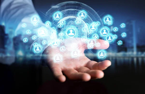 Sosyal ağ arabirimi 3d işlemesini kullanan iş adamı