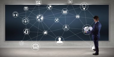 Bir kurulu 3d renderi sosyal ağ arabirimini kullanarak iş adamı