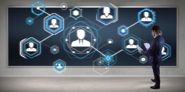 Bir kurulu 3d renderi sosyal ağ arabirimini kullanarak iş adamı