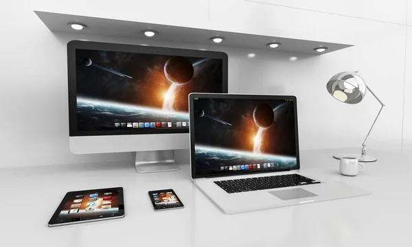 Interior moderno escritorio blanco con computadora y dispositivos 3D renderin —  Fotos de Stock