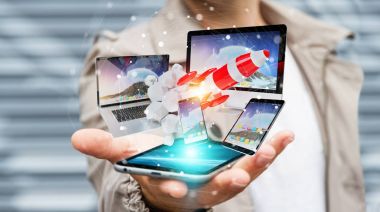 Teknik cihazlar ve başlangıç roket 3d render bağlayan işadamı