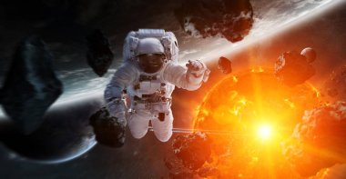 Astronot uzay 3d işleme öğeleri bu görüntünün içinde yüzen 