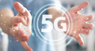 5 g ağ arabirimi 3d işlemesini kullanan iş adamı