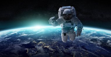 Astronot uzay 3d işleme öğeleri bu görüntünün içinde yüzen 