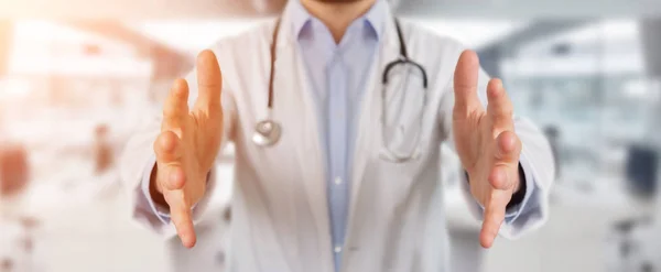 Läkare som ger tomma händer — Stockfoto
