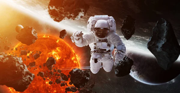 Astronaut svävar i rymden 3d rendering element av denna bild — Stockfoto