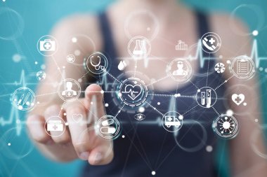 Dijital tıbbi arabirimi 3d işlemesini kullanan iş kadını