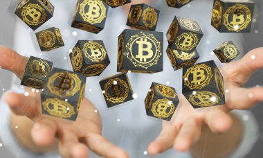 Bitcoins cryptocurrency 3d rendering kullanarak iş kadını
