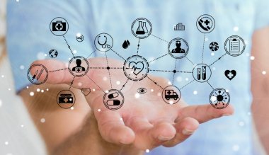 Dijital tıbbi arabirimi 3d işlemesini kullanan iş adamı