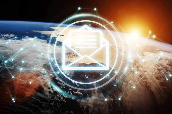 Intercambios de correos electrónicos en el planeta Tierra 3D renderizado — Foto de Stock