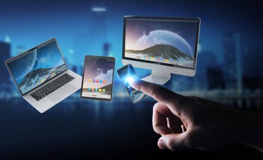 Modern akıllı telefon tablet Laptop ve compu bağlayan işadamı