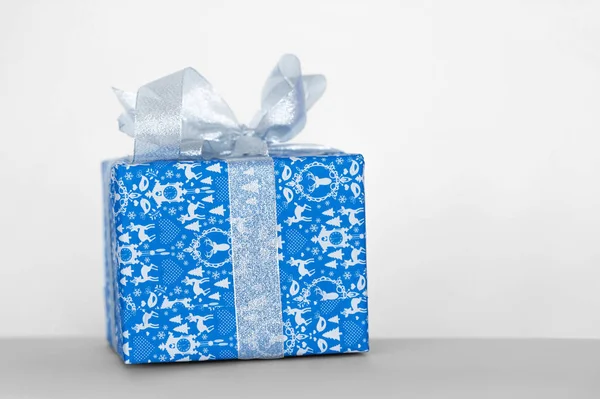 Gift box with ribbon on white background — Stock Photo, Image