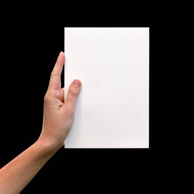 Eller temiz parça kağıt ile 