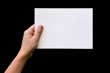 Eller temiz parça kağıt ile 