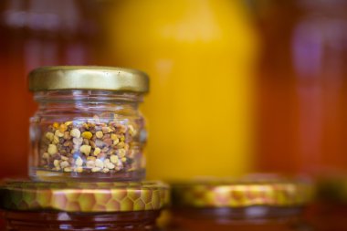 Bal ve polenhoning en stuifmeel