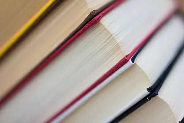 Oude boeken en leerboek — Stockfoto